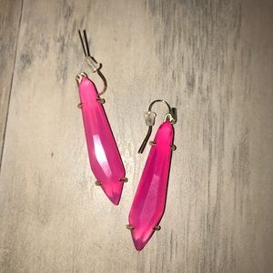 Kendra scott pink earrings